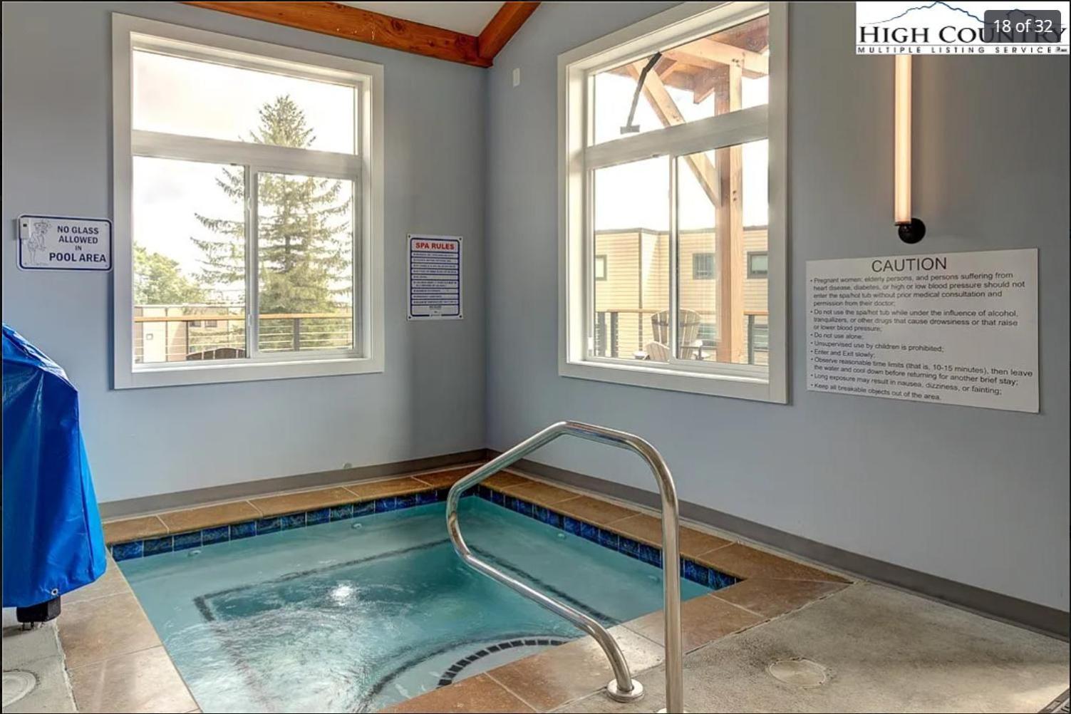 شوغر ماونتين The Sugar Suite - Renovated With A View! Ac! Pool, Hot Tub, Sauna, Gym, Ev المظهر الخارجي الصورة